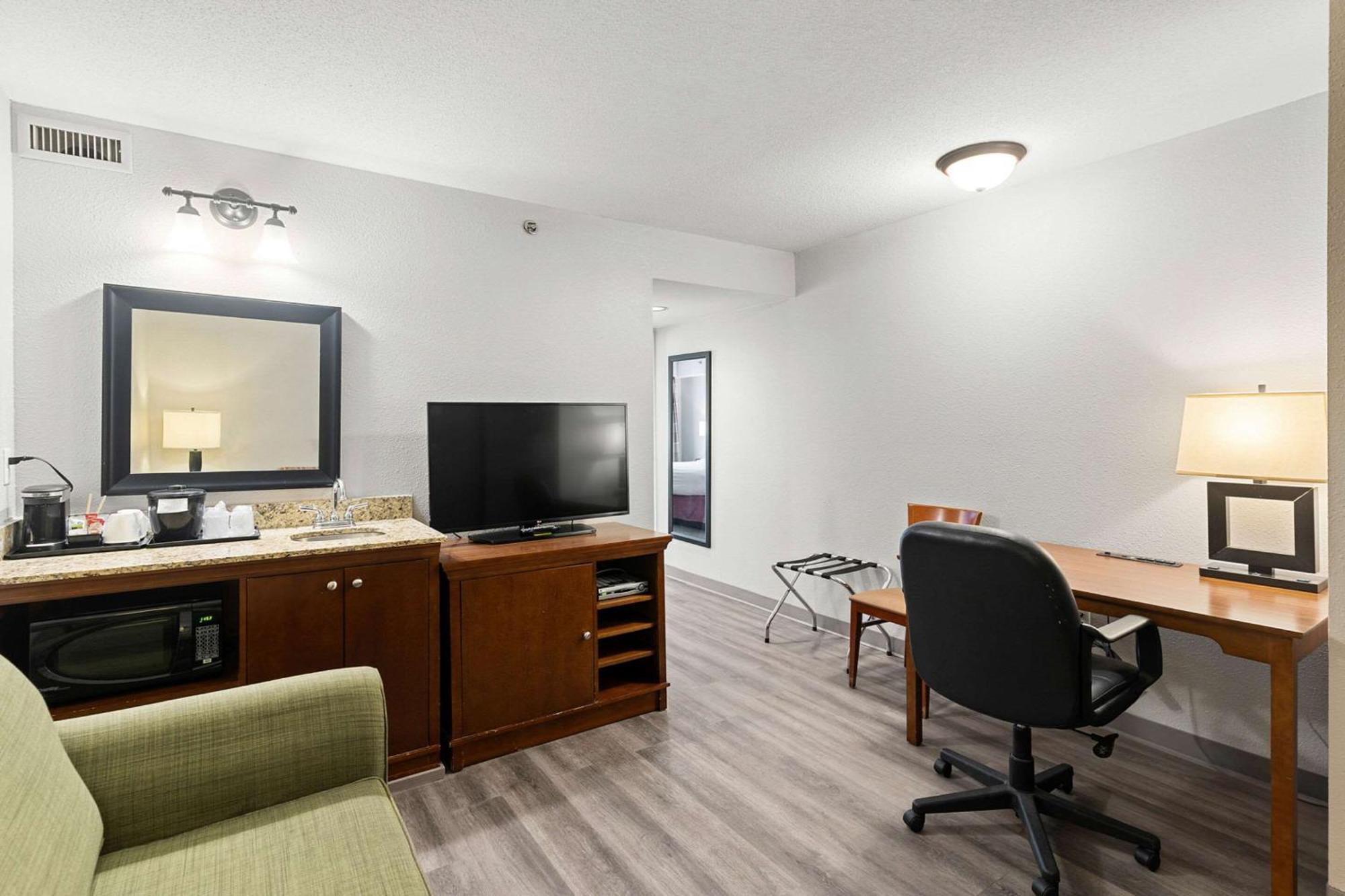 Country Inn & Suites By Radisson, Saskatoon, Sk Kültér fotó
